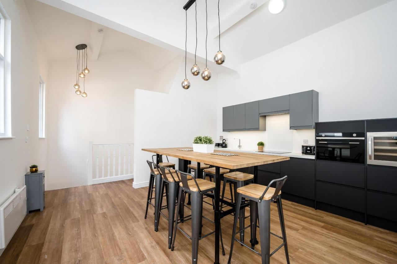 Host & Stay - Wood Street Nightlife Apartment リヴァプール エクステリア 写真
